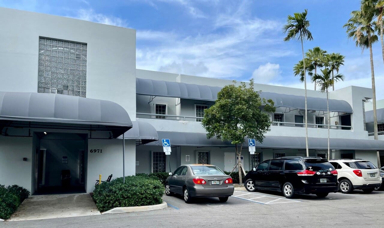 Palm Medical Centers pediatrics clinic in Plantation, FL.