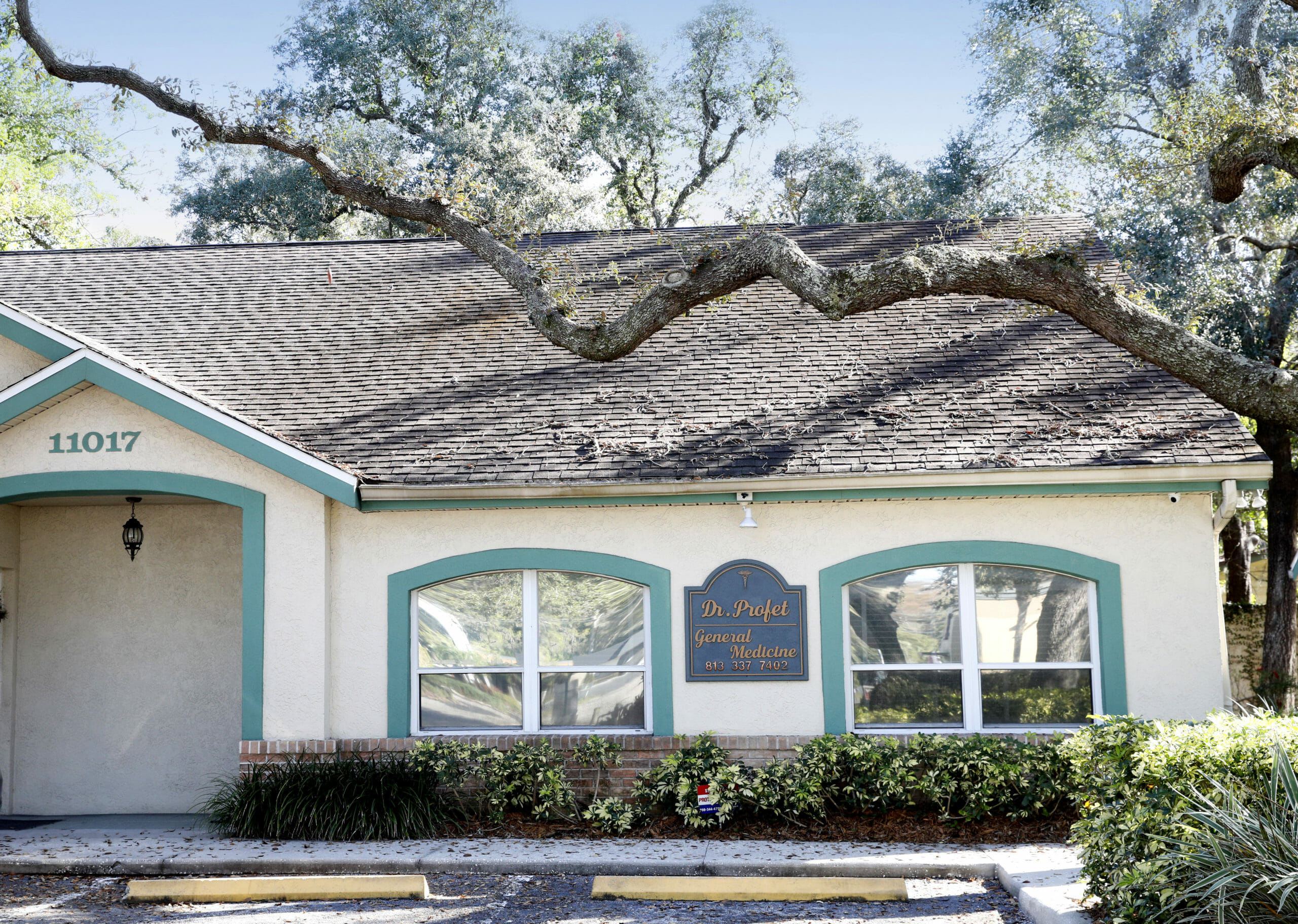 Palm Medical Centers North Dale Mabry clinic in Tampa, FL.